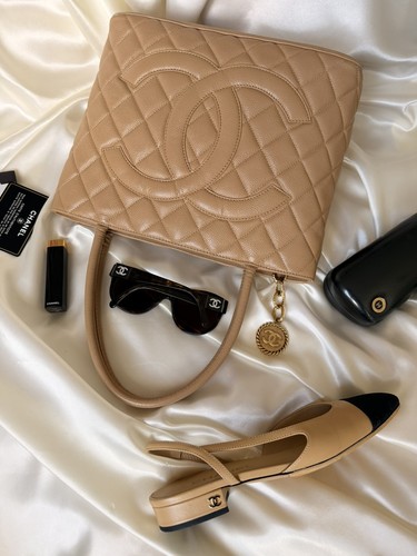 Chanel caviar leather - chanel,