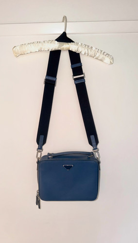 Prada brique bluette saffiano - bluette,