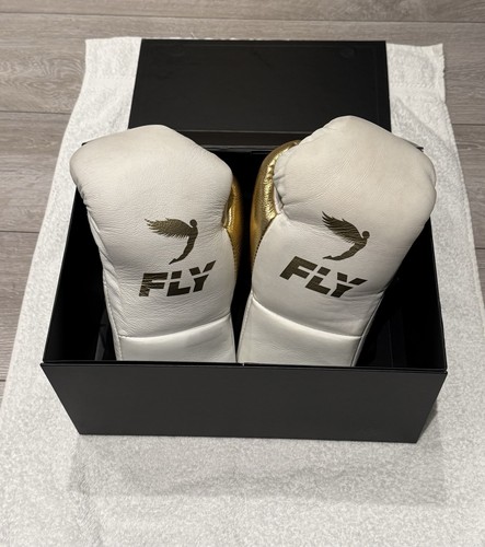 Custom fly kyo - kyo, gloves