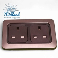 Twin C-Line 240v 3 PIN Plug