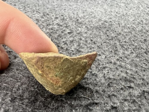 Medieval pot leg - pot, (f11)