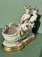 Vintage 1970’s Cesare Villari Capodimonte Porcelain Cherub Fruit Encrusted Bowl