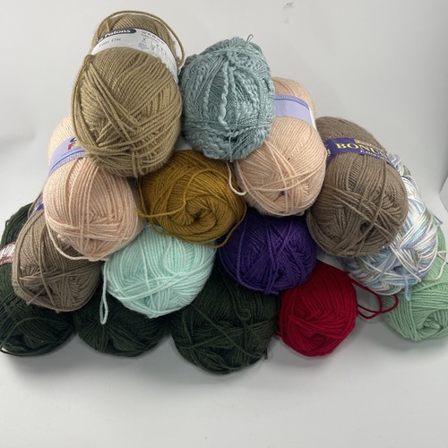 Job lot mixed wool yawn - job, wool/yawn