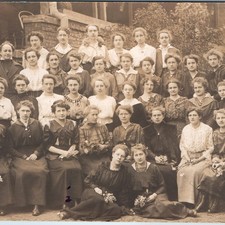 c1910s Large Group Gibson