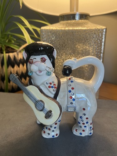 Vintage 2006 whimsiclay elvis - vintage,