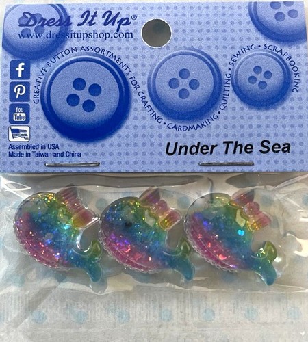 Dress buttons seaside - up,