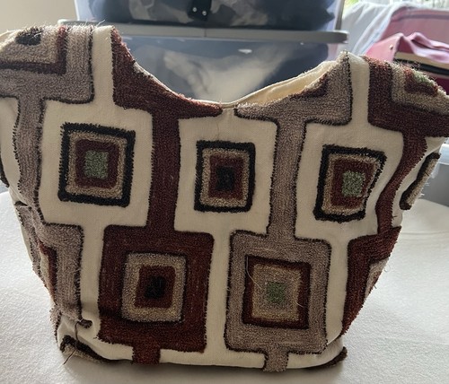 Beige brown geometric - beige,