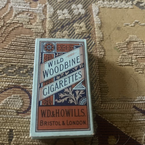 Antique wild woodbine - antique,