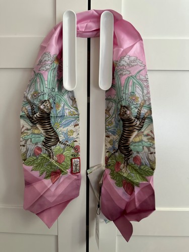 Authentic gucci tiger silk - authentic,