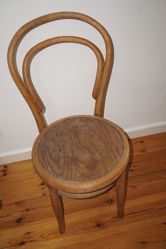 Antique bistro style - bistro-style, thonet