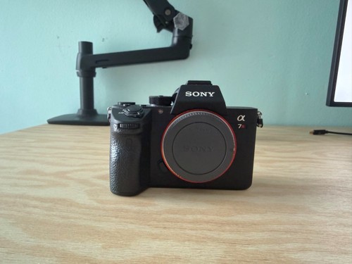 Sony a7r iii full frame - full-frame,