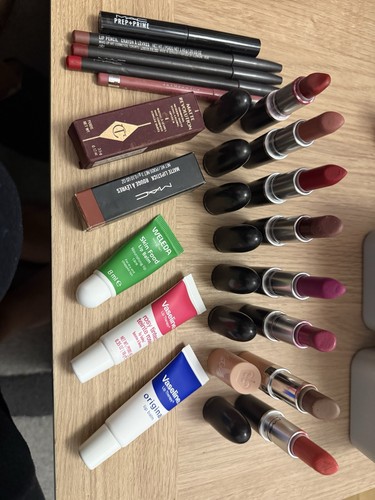 Job lot lipsticks - job,