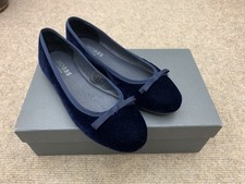 Hobbs Flo navy velvet