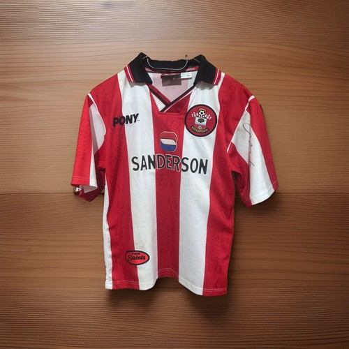 Southampton 1997 signed - fc,