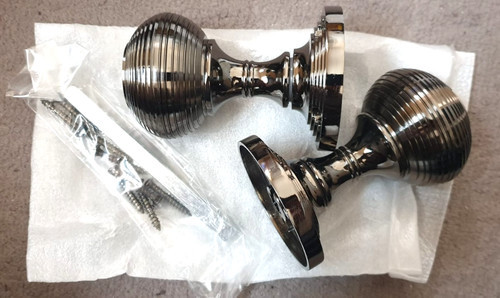 Designer levers beehive - levers,