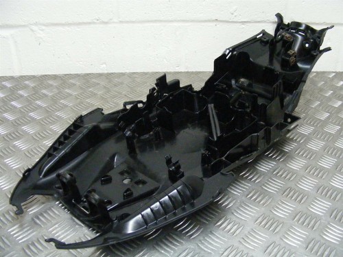 Cbr650f undertray rear genuine - cbr650f,