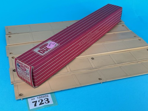 Hornby dublo 5087 six fences - hornby,
