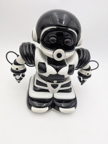 Wowwee mini robosapien - wowwee, jr