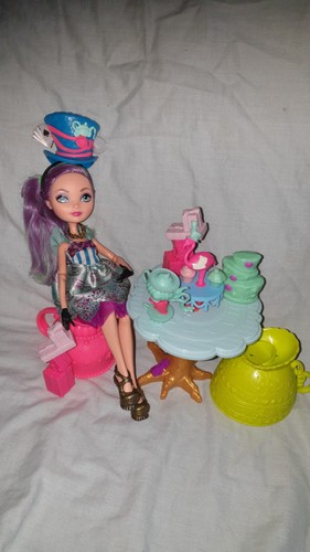 Ever after high doll - high,