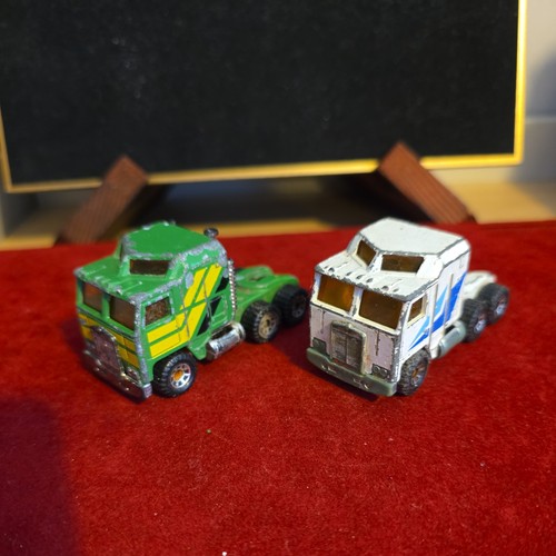 Pair matchbox kenworth - of,