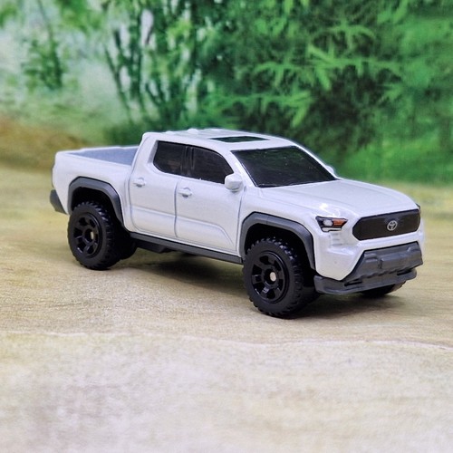 Matchbox toyota tacoma pickup - tacoma,