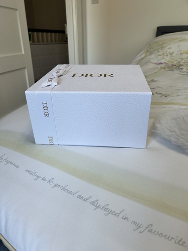 Dior gift box - dior, ribbon