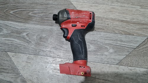 Milwaukee m18 18v fuel - fuel, surge