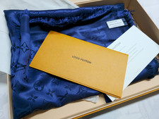 louis vuitton scarf, shawl