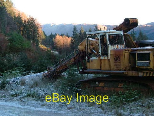 Photo 6x4 dilapidated forestry - photo,