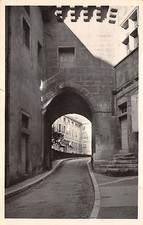 BR17048 Chambery Entree du