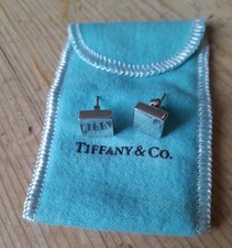 Tiffany Square Silver Studs Earrings. 6.15g. Rare Discontinued