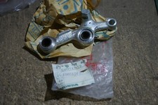 HONDA GENUINE C100 C102 C105T CA102 CA105 RH FRONT SUSPENSION ARM  51210-001-010