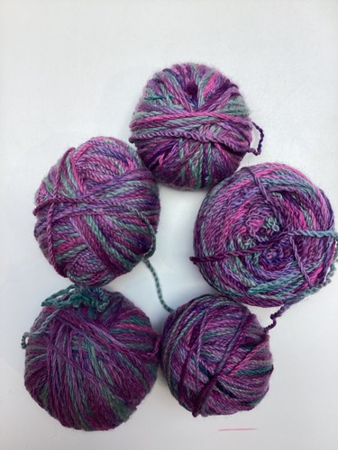 Balls hand dyed - balls, spun