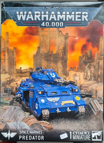 Warhamemr 40k predator - warhamemr, space