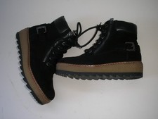 TAMARIS HIGH ANKLE BLACK SUEDE