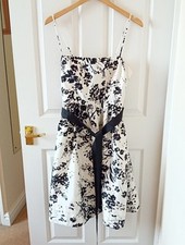 Jessica Howard Size 10/12