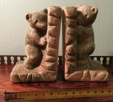 PAIR OF PLASTER BEAR BOOKENDS 12cm TALL approximately
