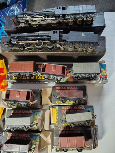Graham farish train set - graham,