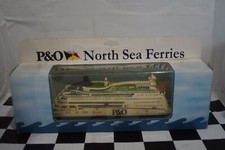 P & O North Sea Ferries - Pride of Hull -heavy resin type model ref ZF683