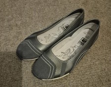 Women's Grey Leather extremely