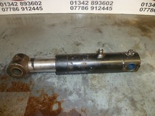 Centre mowing cylinder