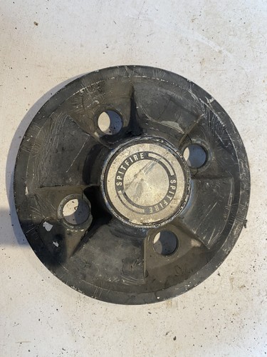 Triumph spitfire wheel trim - triumph,