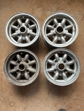 Carmona Classic Mini Magnesium