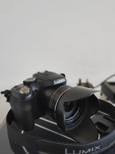 Panasonic lumix dmc fz200 - panasonic,