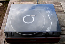 BEAUTIFUL PIONEER PL-12D Mk11 CLASSIC TURNTABLE from 1975 S.No. VB33784MP