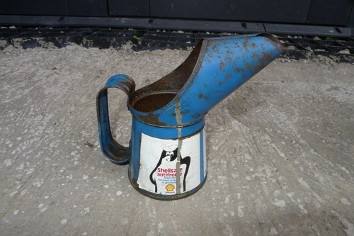 Vintage shellsafe shell - shell, empty