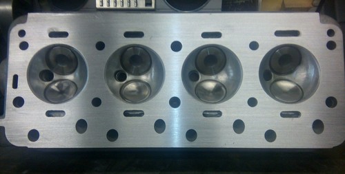 Daimler cylinder heads - daimler,