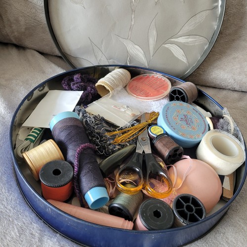 Vintage tin with sewing bits - vintage,
