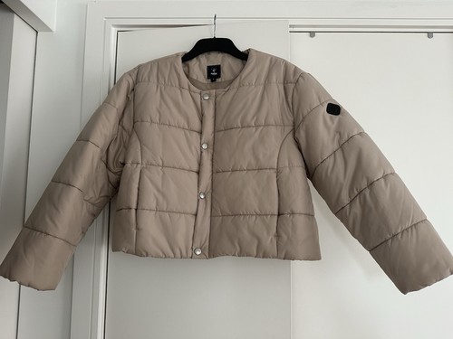 Perfect condition puffa brand - perfect,