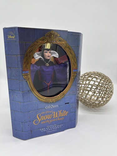 Disney evil queen - doll, great